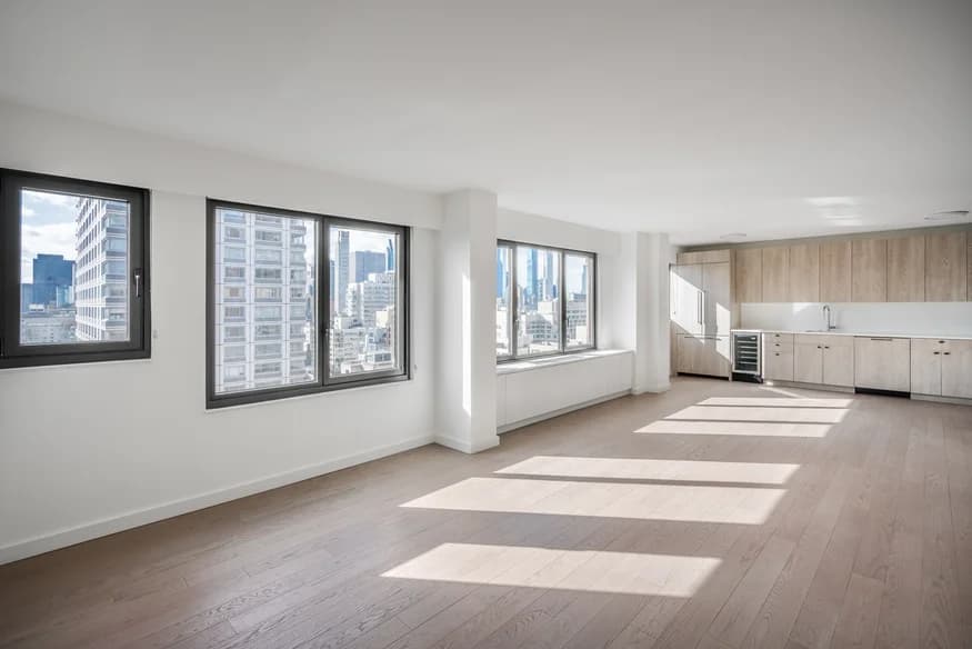 220 East 72 Street #27FF, Manhattan, NY 10021