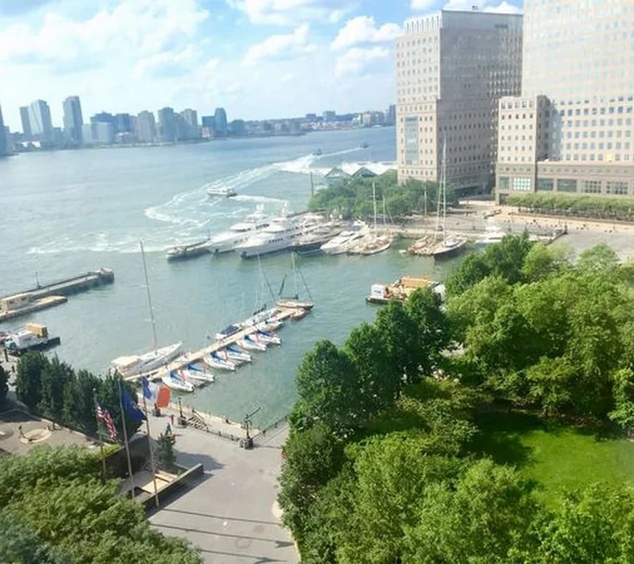 355 South End Avenue #15M, Manhattan, NY 10280 apartment_view 1