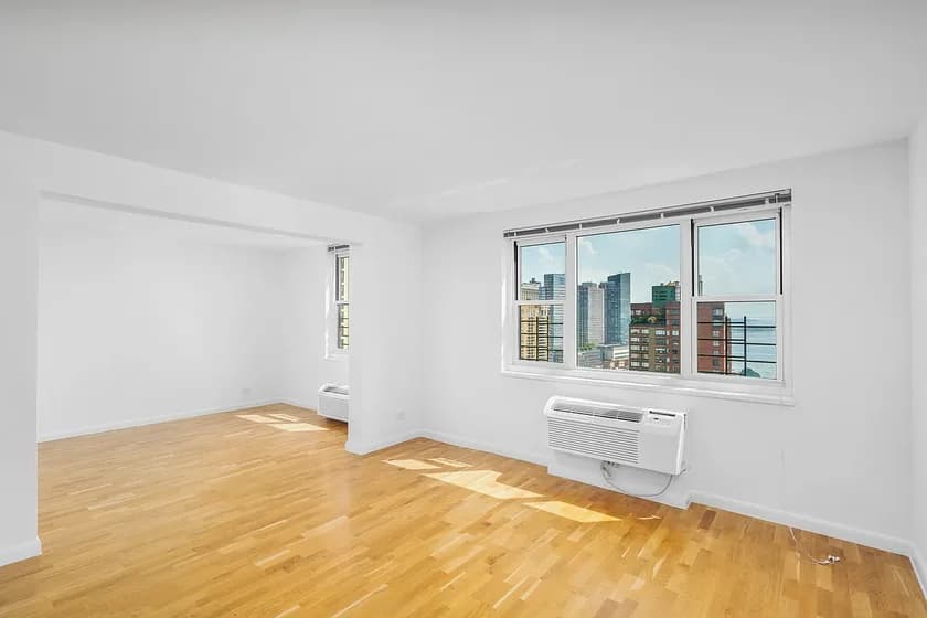 375 South End Avenue 375 S End Ave #22E, Manhattan, NY 10280 apartment_living_room 1