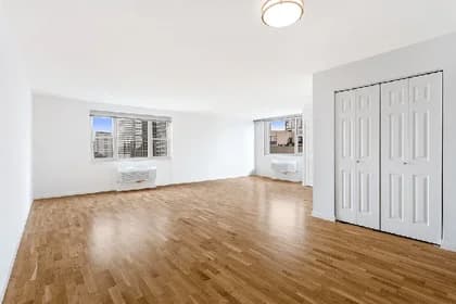 375 S End Ave #9L, Manhattan, NY 10280