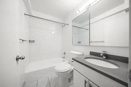 309 South End Avenue #4F, Manhattan, NY 10280