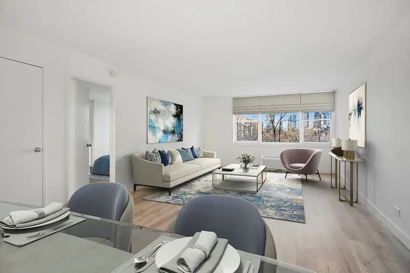 309 South End Avenue #7G, Manhattan, NY 10280 apartment_living_room 1