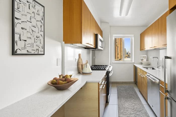 2 Peter Cooper Road #12-E, Manhattan, NY 10010 - Image 1