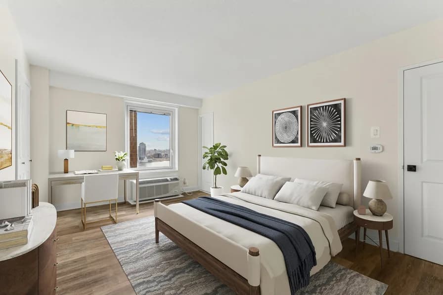 30 Waterside Plaza #10-20B, Manhattan, NY 10010