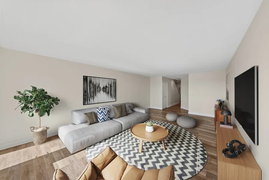30 Waterside Plaza #10-33A, Manhattan, NY 10010