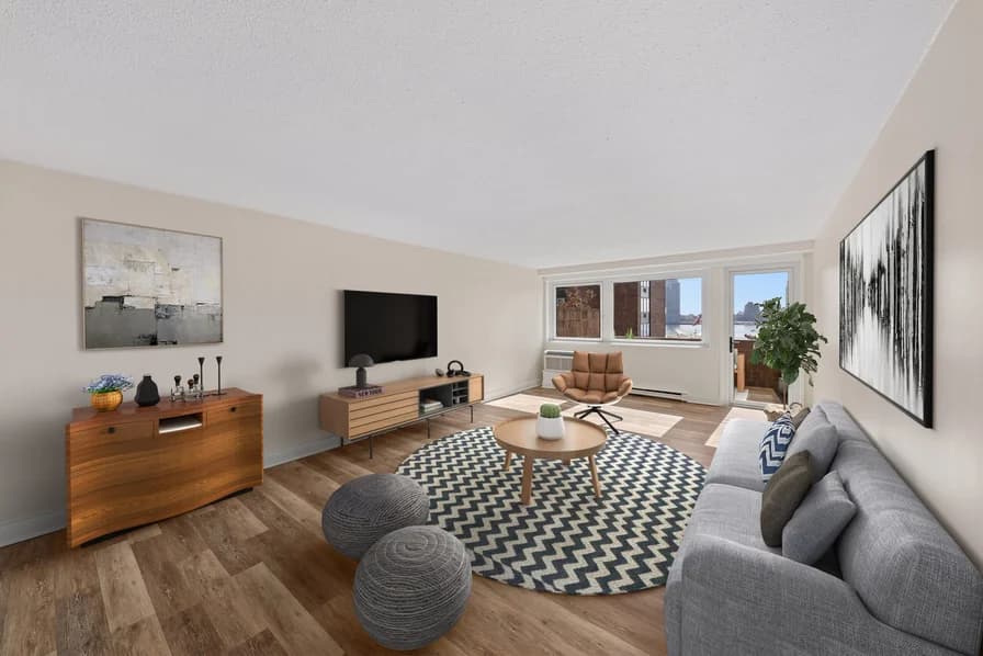 30 Waterside Plaza #20-24E, Manhattan, NY 10010