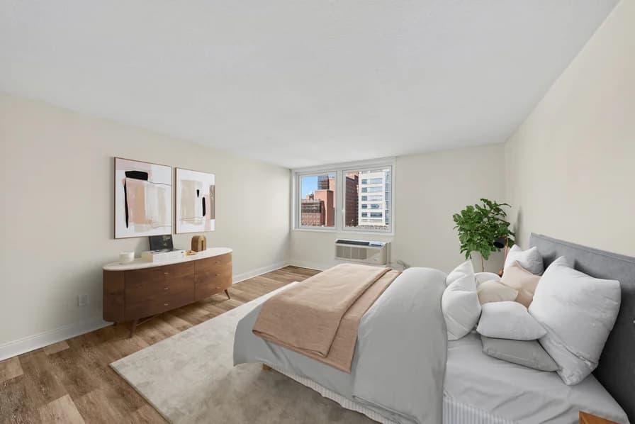 30 Waterside Plaza #20-33C, Manhattan, NY 10010