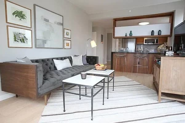 550 West 45 Street #514, Manhattan, NY 10036