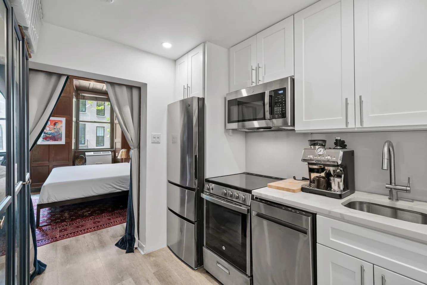 151 East 62 Street #2A, Manhattan, NY 10065 apartment_kitchen 1