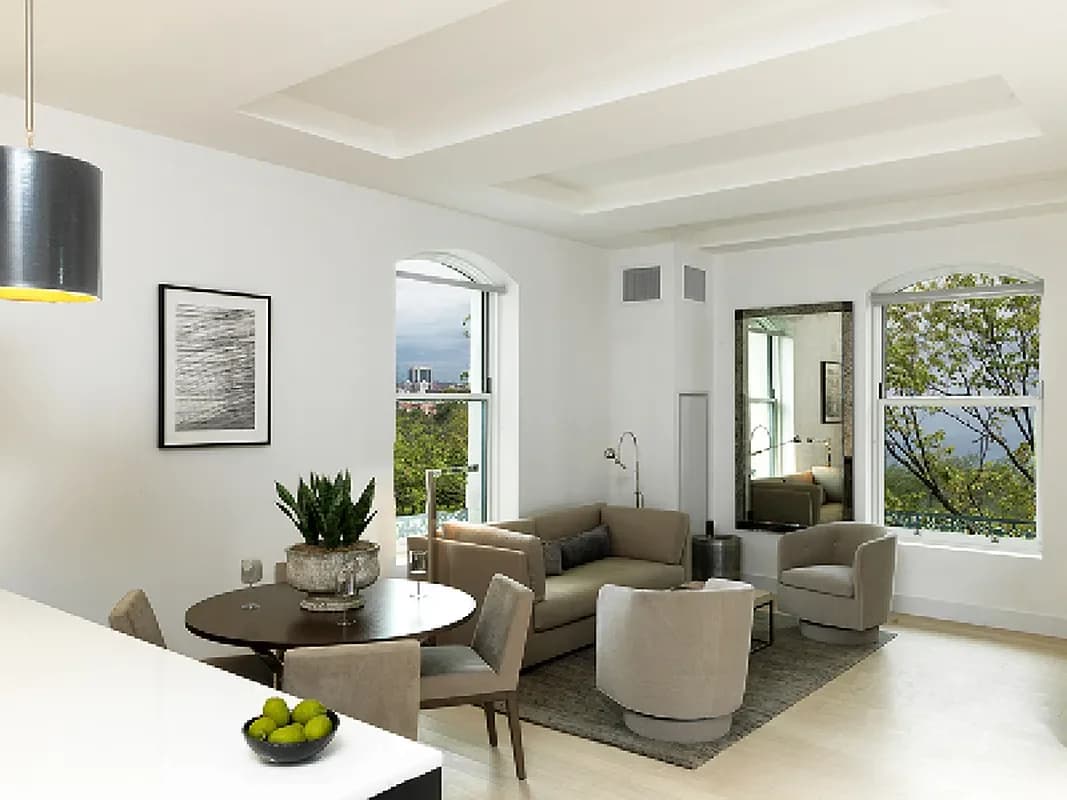 30 Morningside Drive #105, Manhattan, NY 10025 apartment_living_room 1