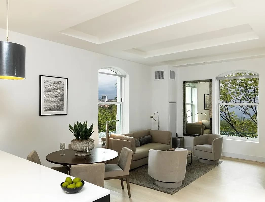 30 Morningside Drive #306, Manhattan, NY 10025 apartment_living_room 1