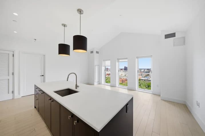 30 Morningside Drive #PH3, Manhattan, NY 10025
