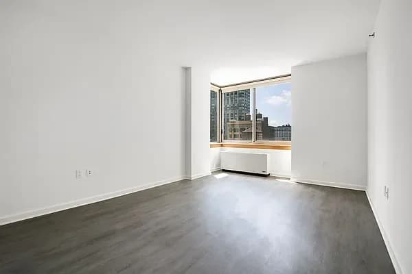 35 West 33 Street #21D, Manhattan, NY 10001
