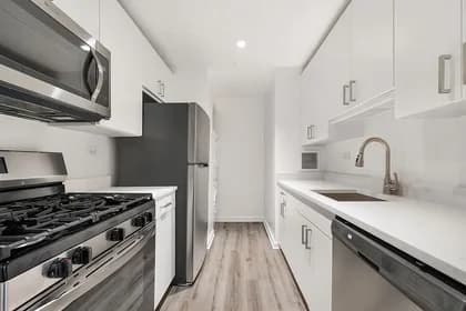 35-39 W 33 St #21F, Manhattan, NY 10001