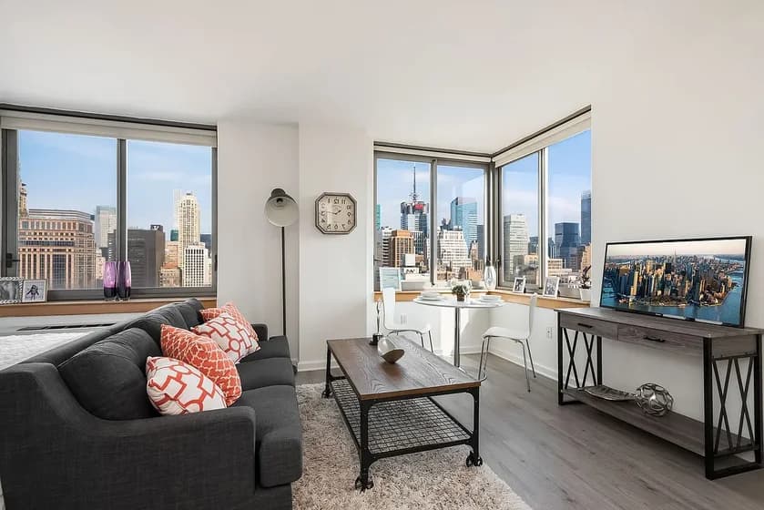 35 West 33 Street #31B, Manhattan, NY 10001 apartment_living_room 1