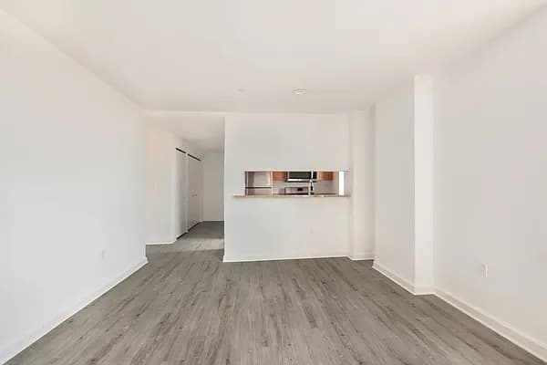 35 West 33 Street #34C, Manhattan, NY 10001 apartment_living_room 1