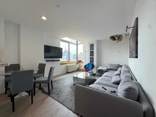 35 West 33 Street #35C, Manhattan, NY 10001