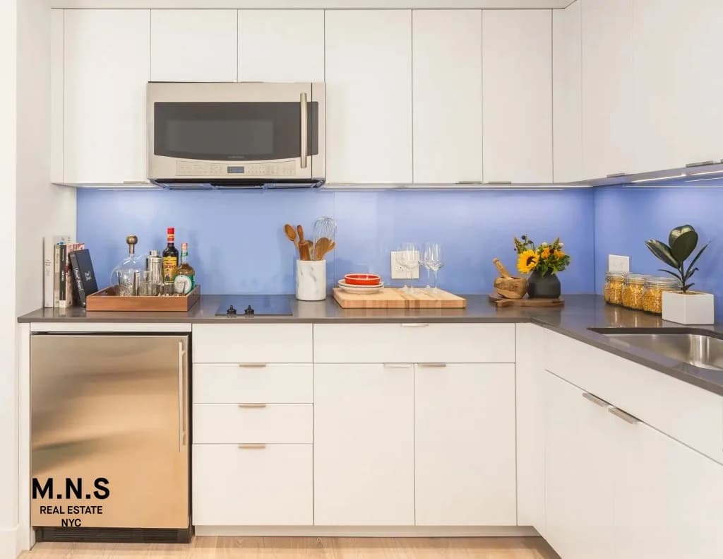 335 East 27 Street #3C, Manhattan, NY 10016 apartment_kitchen 1