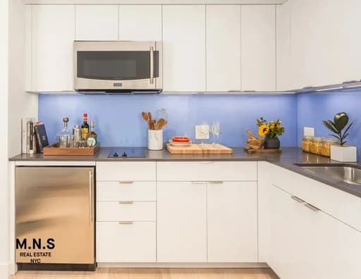 335 East 27 Street #4C, Manhattan, NY 10016