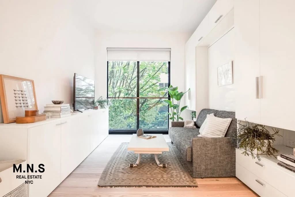 335 East 27 Street #8A, Manhattan, NY 10016 apartment_living_room 1