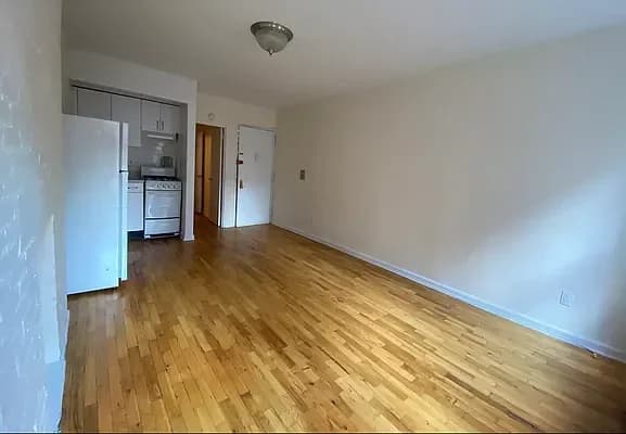 327 East 54 Street #4B, Manhattan, NY 10022