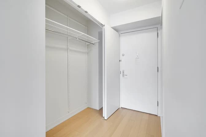 1 Columbus Place #N12C, Manhattan, NY 10019