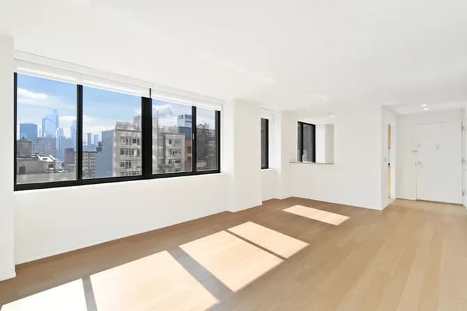 1 Columbus Place #N12F, Manhattan, NY 10019