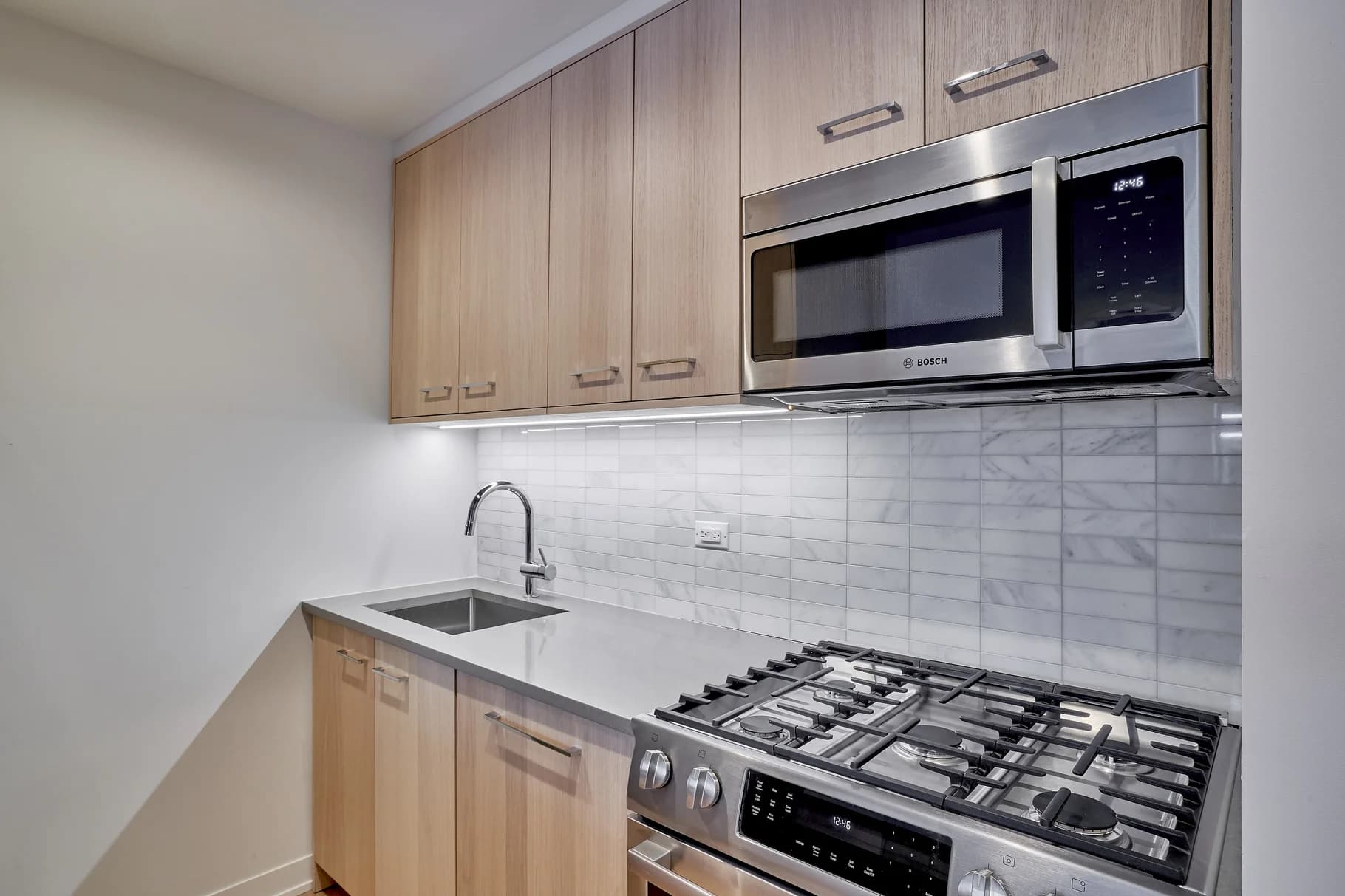 One Columbus Place 1 Columbus Place #N35B, Manhattan, NY 10019 apartment_kitchen 1