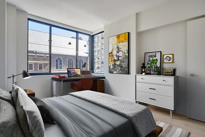 1 Columbus Place #N5A, Manhattan, NY 10019