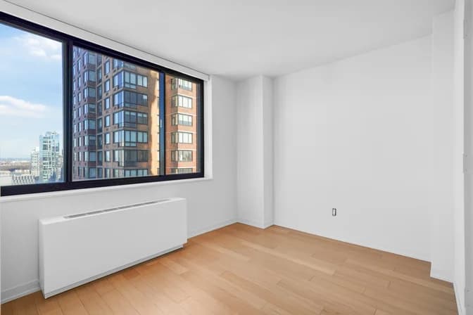 1 Columbus Place #S26D, Manhattan, NY 10019