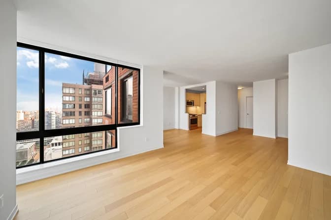 1 Columbus Place #S39D, Manhattan, NY 10019