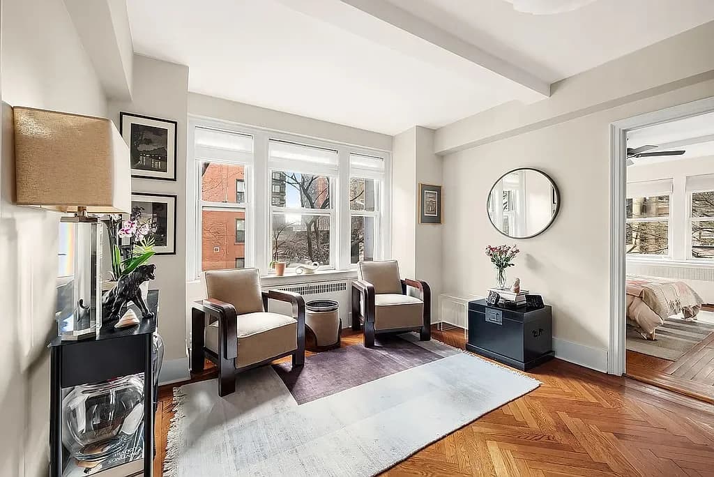 One Columbus Place 1 Columbus Place #S47C, Manhattan, NY 10019 apartment_living_room 1