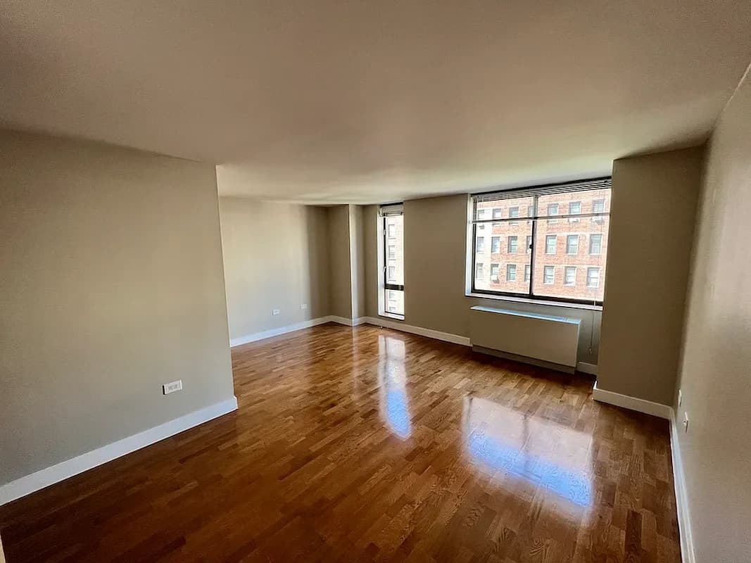189 West 89 Street #010E, Manhattan, NY 10024 apartment_living_room 1