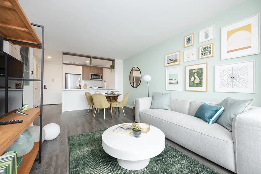 520 West 43 Street #11J, Manhattan, NY 10036 apartment_living_room 1