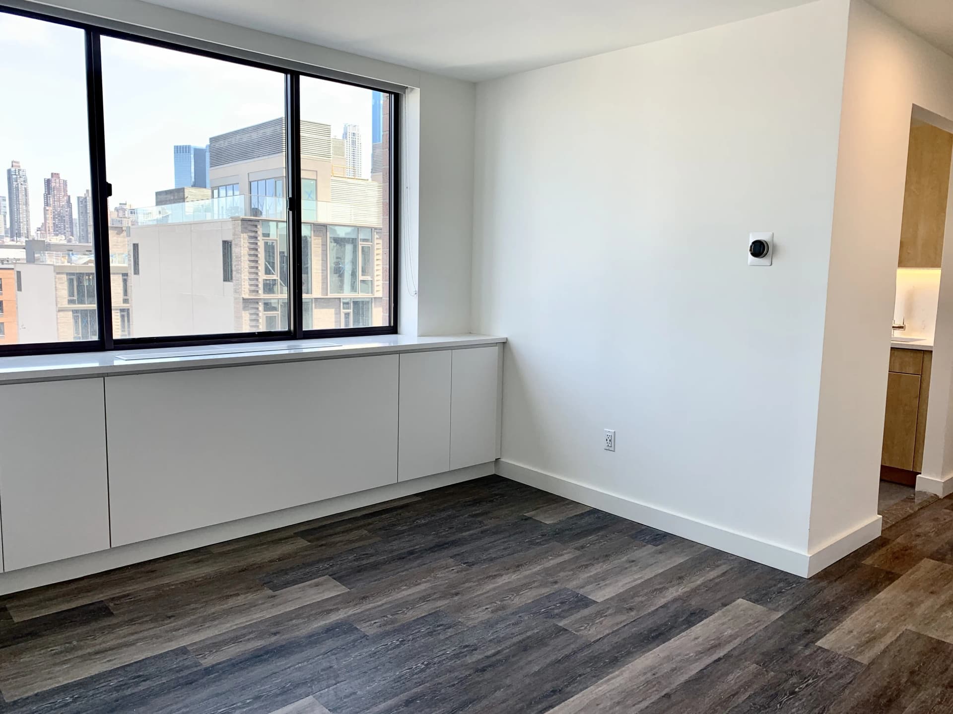 520 West 43 Street #32E, Manhattan, NY 10036 apartment_bedroom_room 1