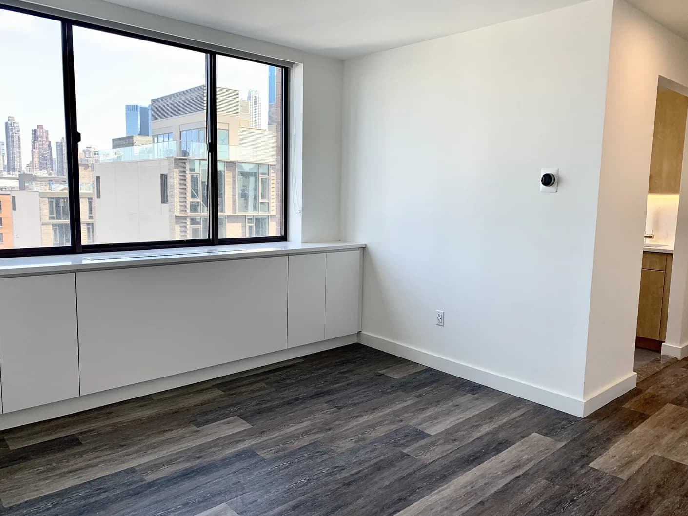 520 West 43 Street #32E, Manhattan, NY 10036