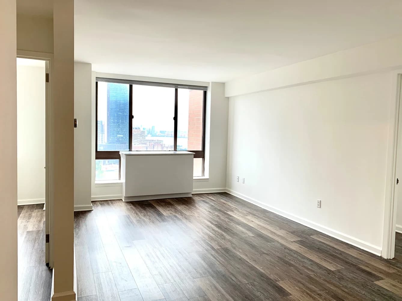 520 West 43 Street #33K, Manhattan, NY 10036