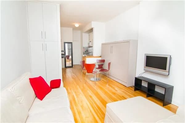 50 East End Avenue #1-B, Manhattan, NY 10028