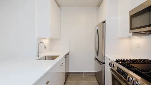 305 West 50 Street #08B, Manhattan, NY 10019