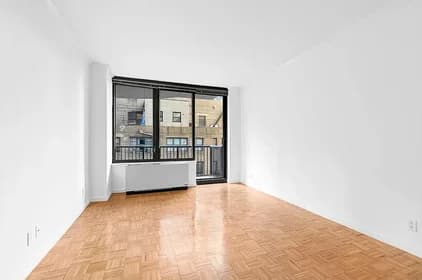 150 East 57 Street #12B, Manhattan, NY 10022 - Image 1