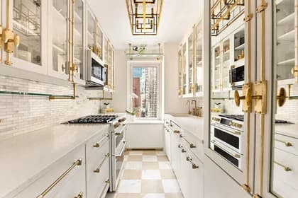 150 East 57 Street #17D, Manhattan, NY 10022