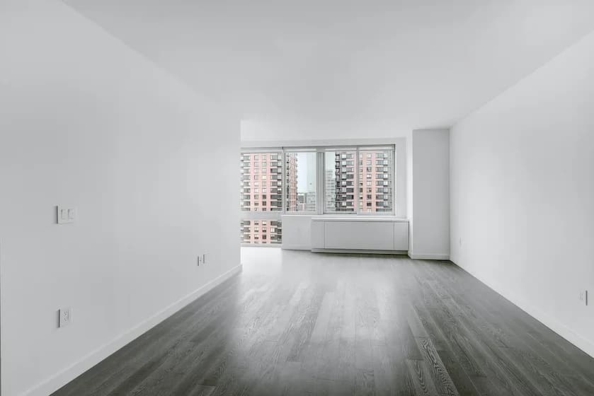101 West End Avenue #17C, Manhattan, NY 10069 apartment_living_room 1
