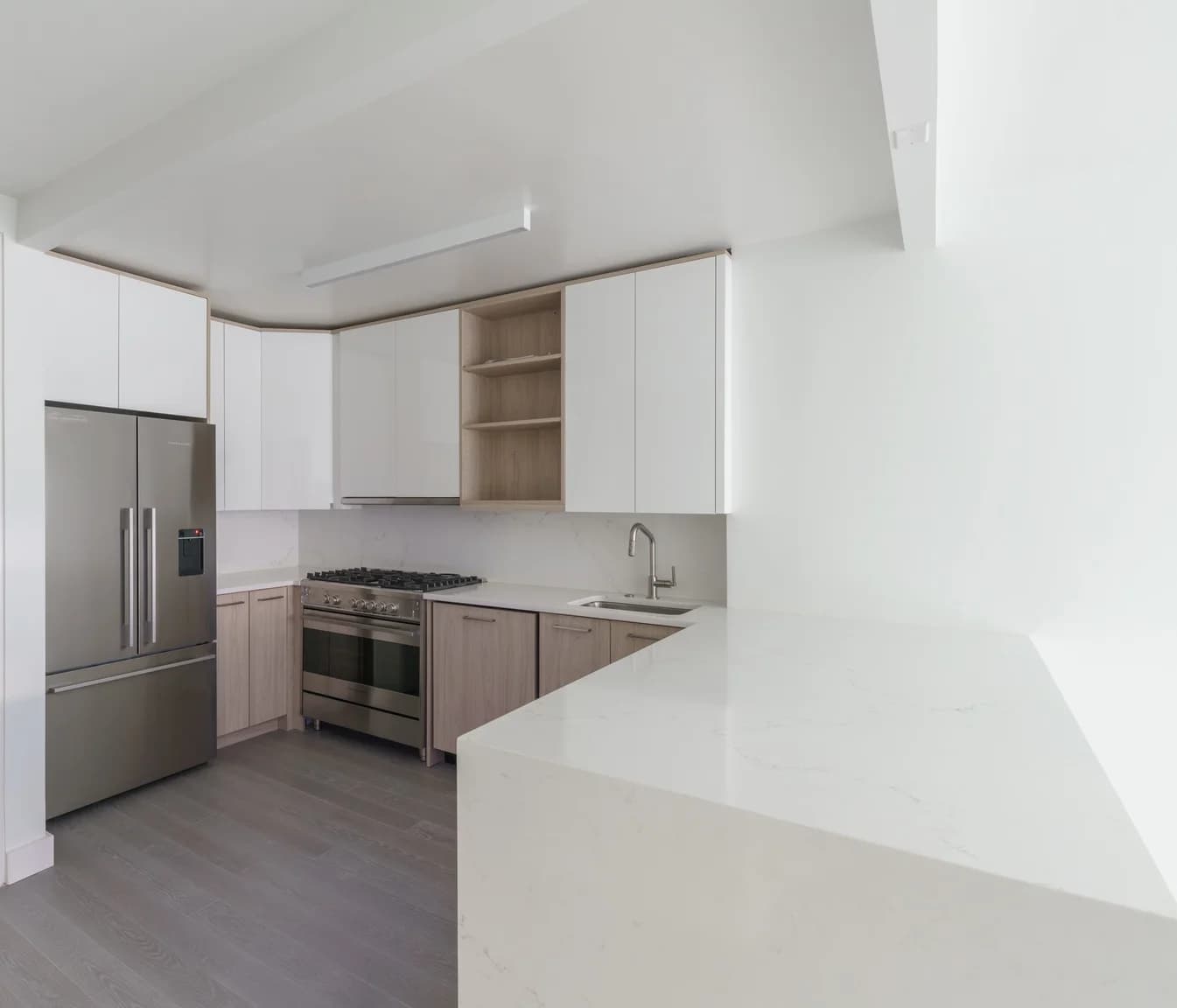 101 West End Avenue #8H, Manhattan, NY 10069 apartment_kitchen 1