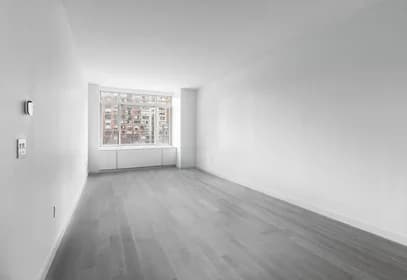 101 West End Avenue #M7, Manhattan, NY 10069