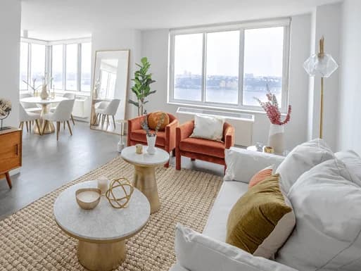 650 West 42 Street #1824, Manhattan, NY 10036