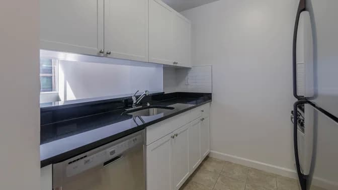 180 Riverside Boulevard #10M, Manhattan, NY 10069