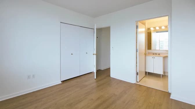 180 Riverside Boulevard #30D, Manhattan, NY 10069 - Image 1