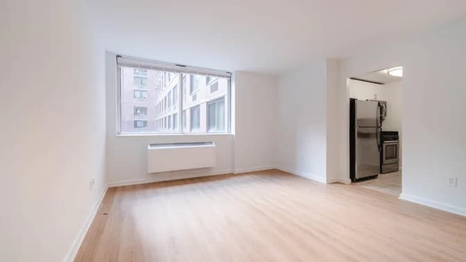 180 Riverside Boulevard #9J, Manhattan, NY 10069 - Image 1
