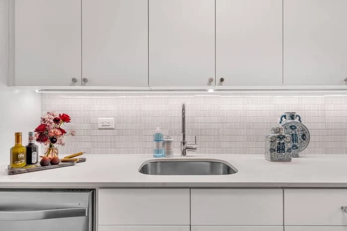 77 West 24 Street #14H, Manhattan, NY 10010