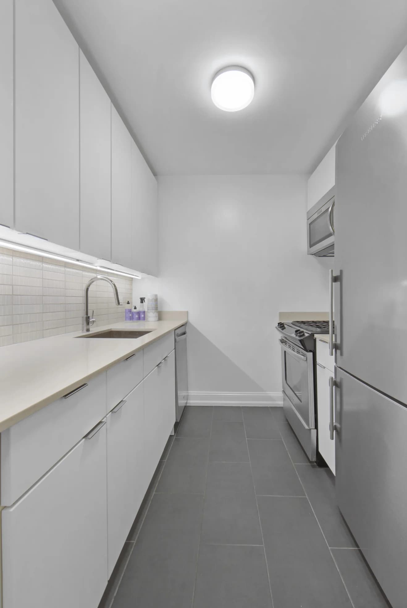 77 W 24 St #6L, Manhattan, NY 10010 - Image 1